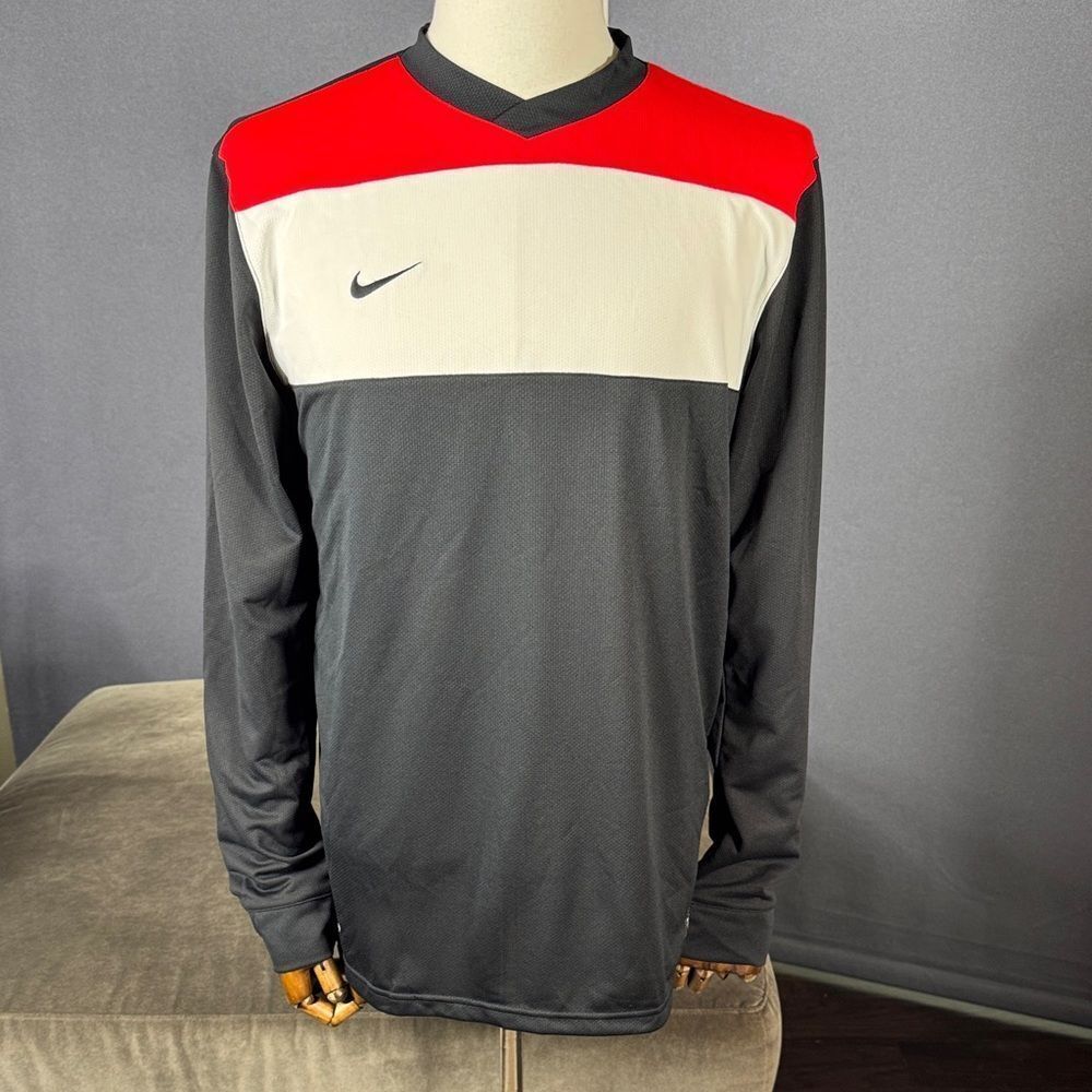 Nike Men’s Long Sleeve Colorblock Dri-Fit Athletic Top Size L NWOT